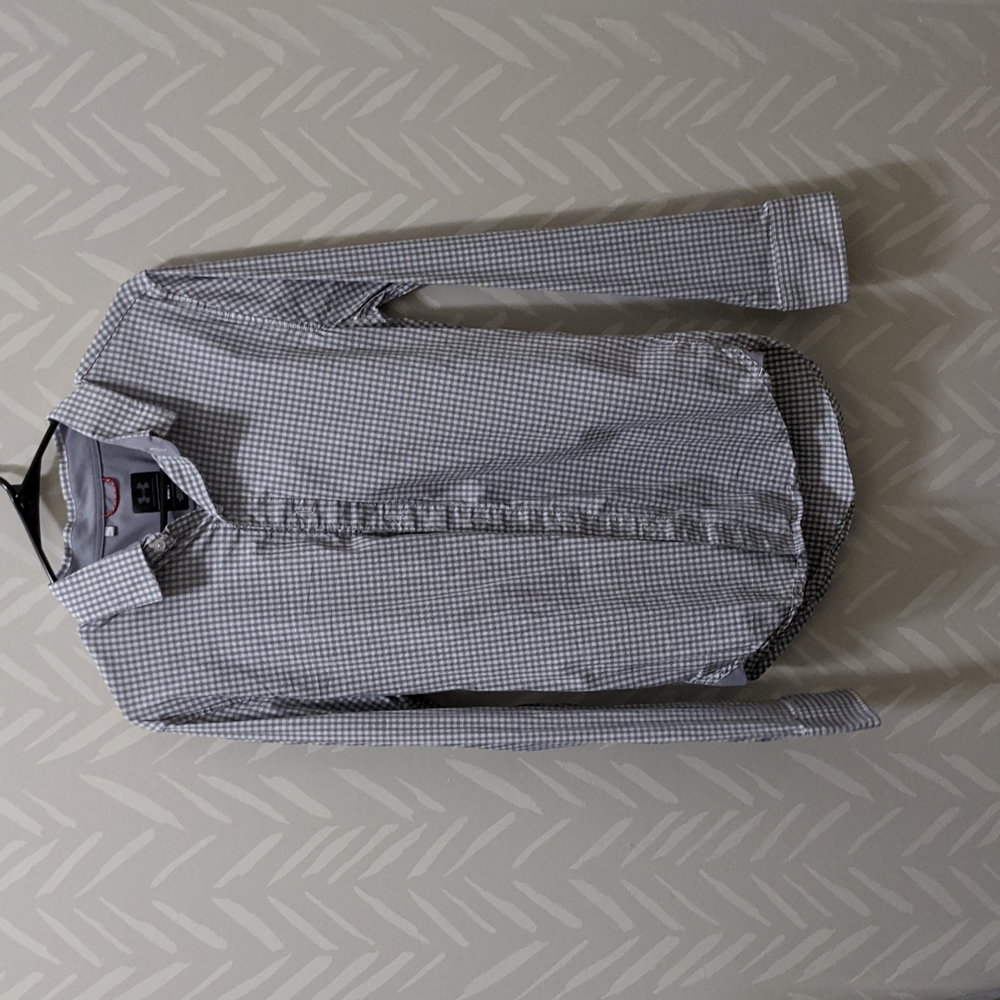 Under armour plaid long sleeve